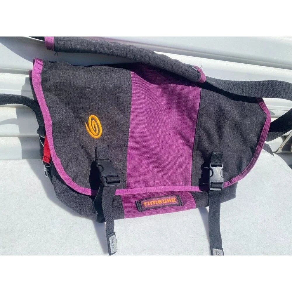 Timbuk2 purple black